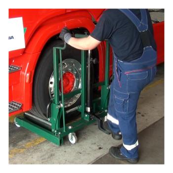 Hydraulický transportný zdvihák pre kolesa Compac WD 500 (4)