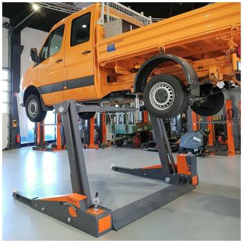 Pojazdný dvojstĺpový zdvihák Finkbeiner FHB3500-DC01 (3)